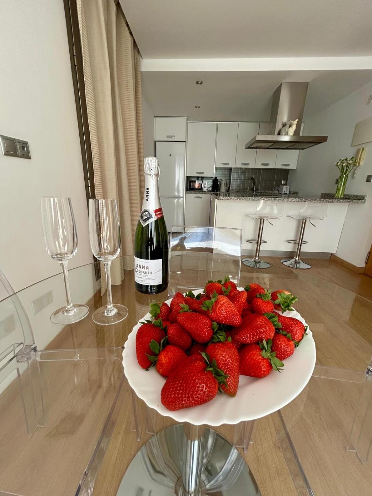 2 Big Terraces Penthouse City Center Alicante Luaran gambar